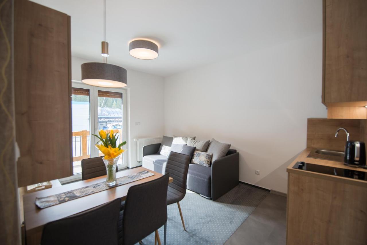 Ff Apartments Jasna Lucky デマノブスカ・ドリーナ エクステリア 写真