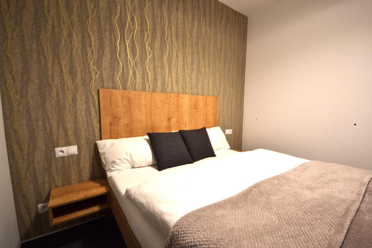 Ff Apartments Jasna Lucky デマノブスカ・ドリーナ エクステリア 写真